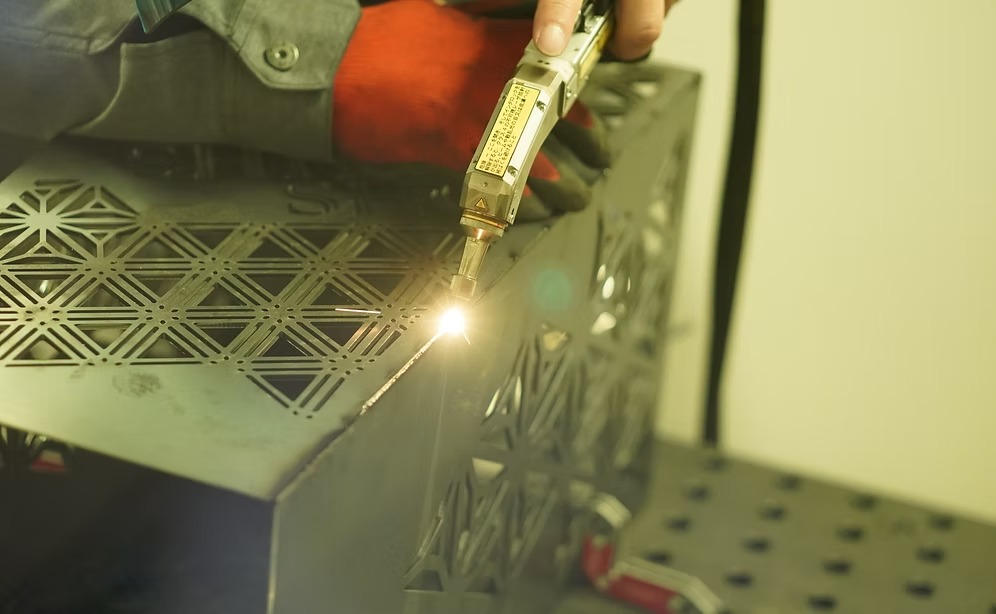 溶接加工